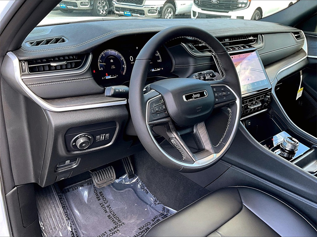2025 Jeep Grand Cherokee L Limited - Photo 9