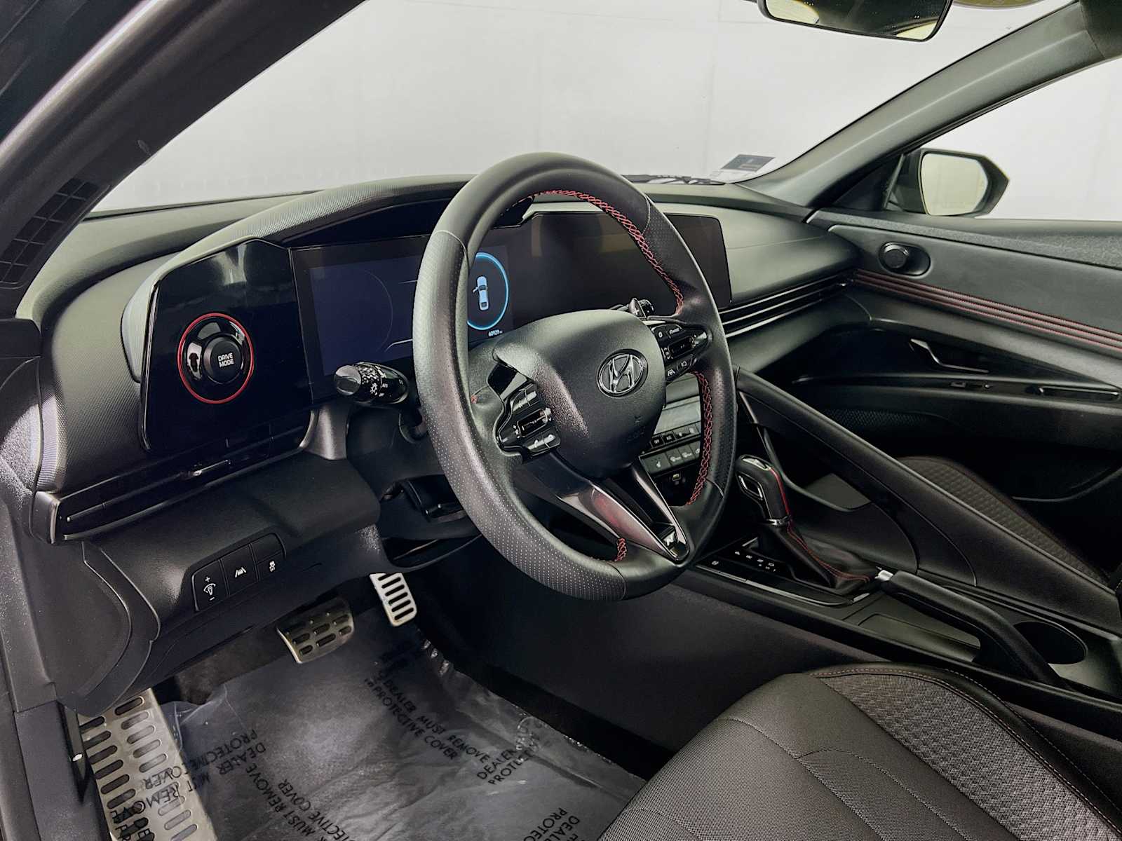 2023 Hyundai Elantra N Line - Photo 9