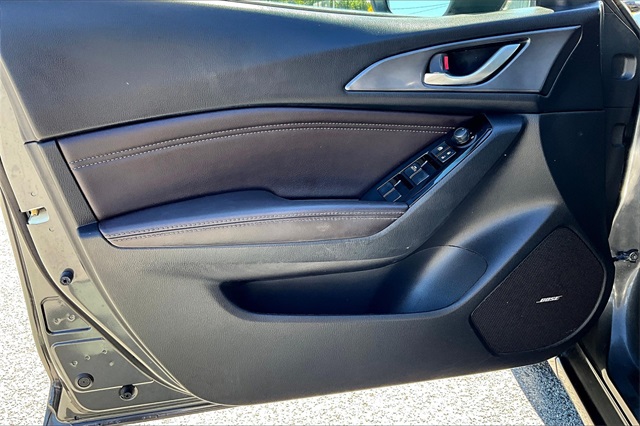 2018 Mazda Mazda3 Grand Touring - Photo 9