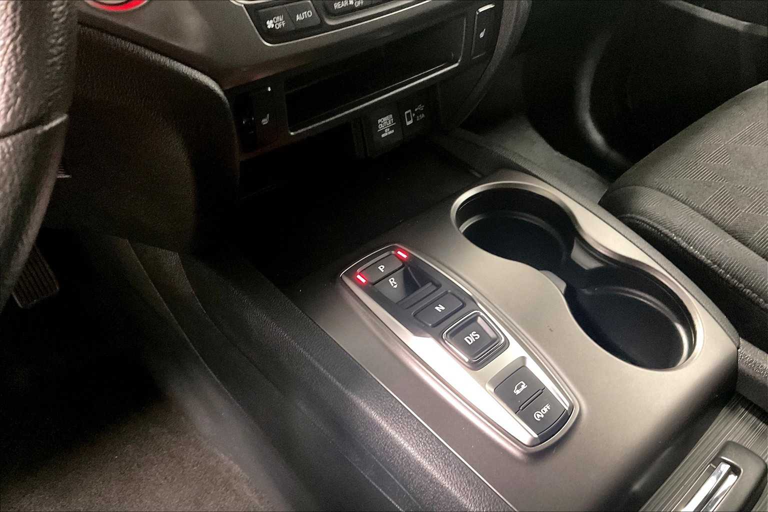 2022 Honda Pilot Sport - Photo 21