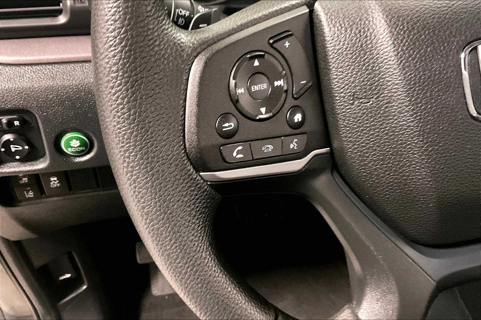 2022 Honda Pilot Sport - Photo 23