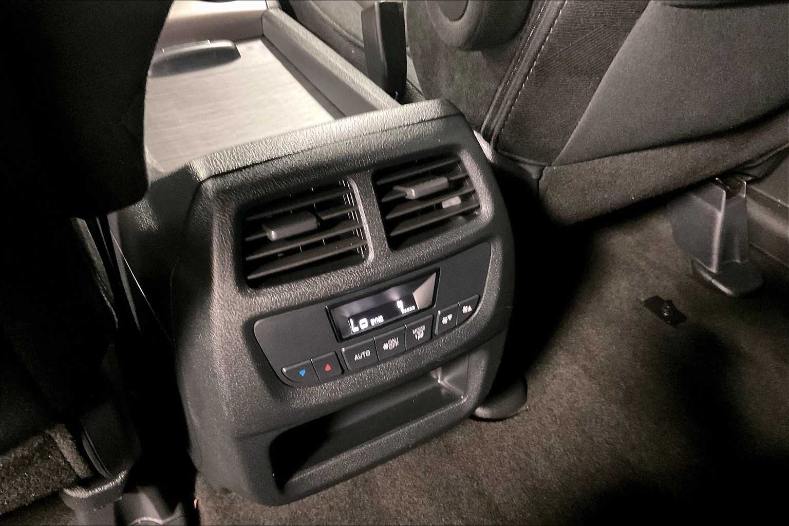 2022 Honda Pilot Sport - Photo 28