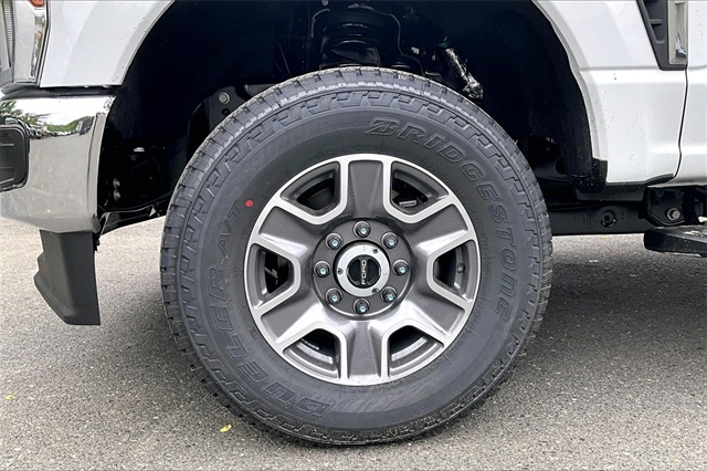 2025 Ford F-350SD XLT - Photo 12