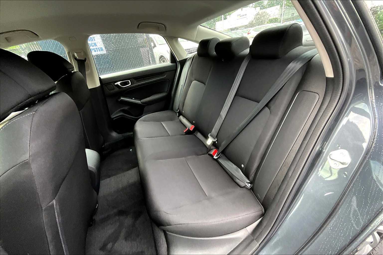 2026 Honda Civic LX - Photo 15