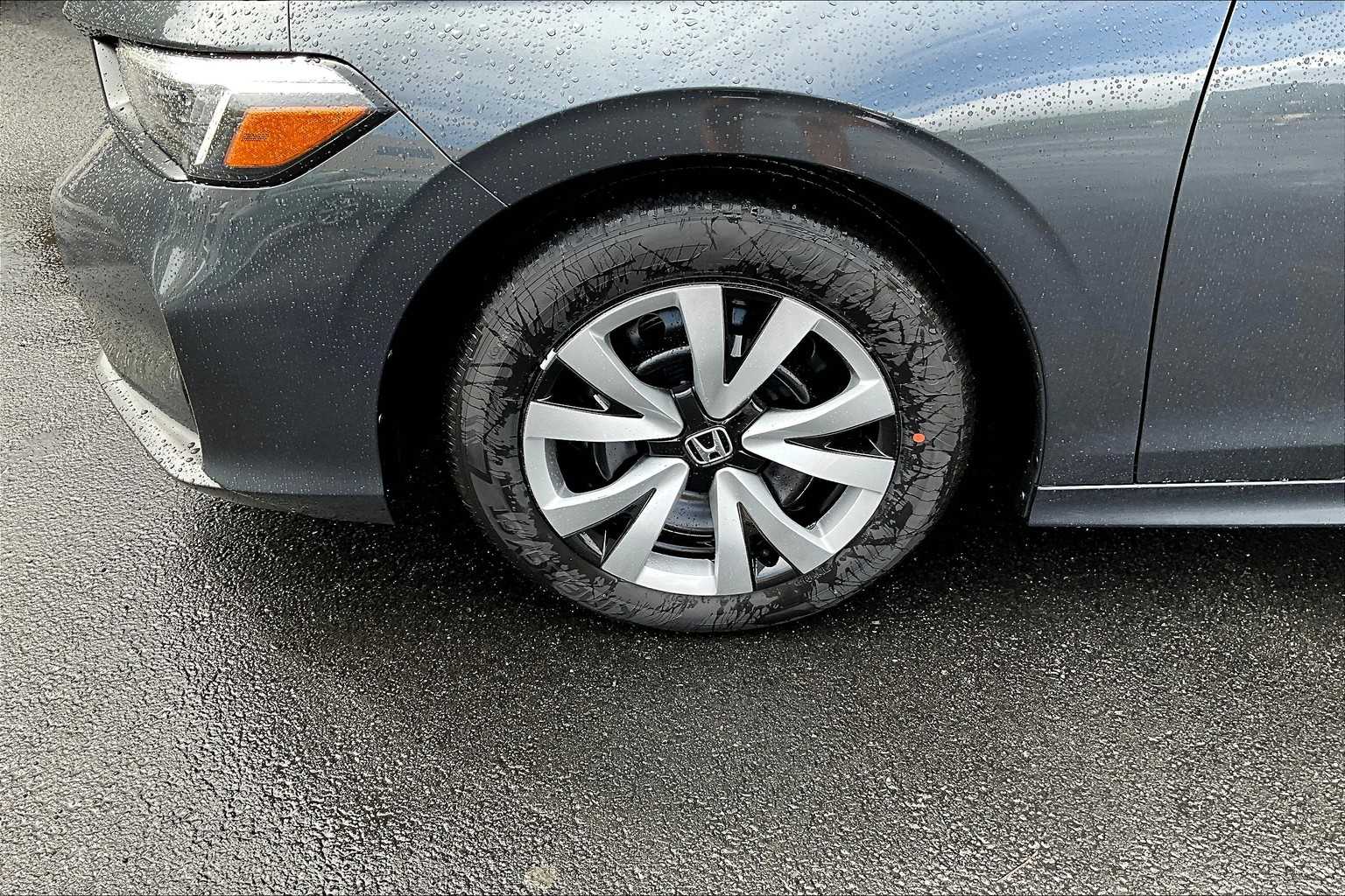 2026 Honda Civic LX - Photo 8