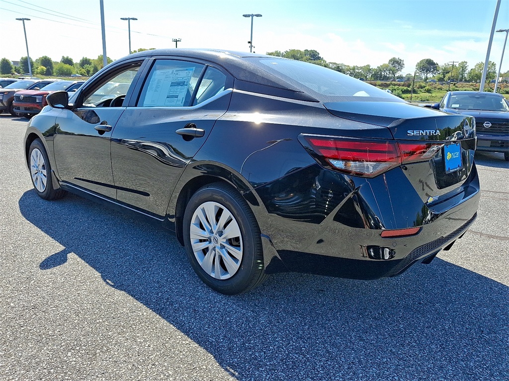 2025 Nissan Sentra S - Photo 3