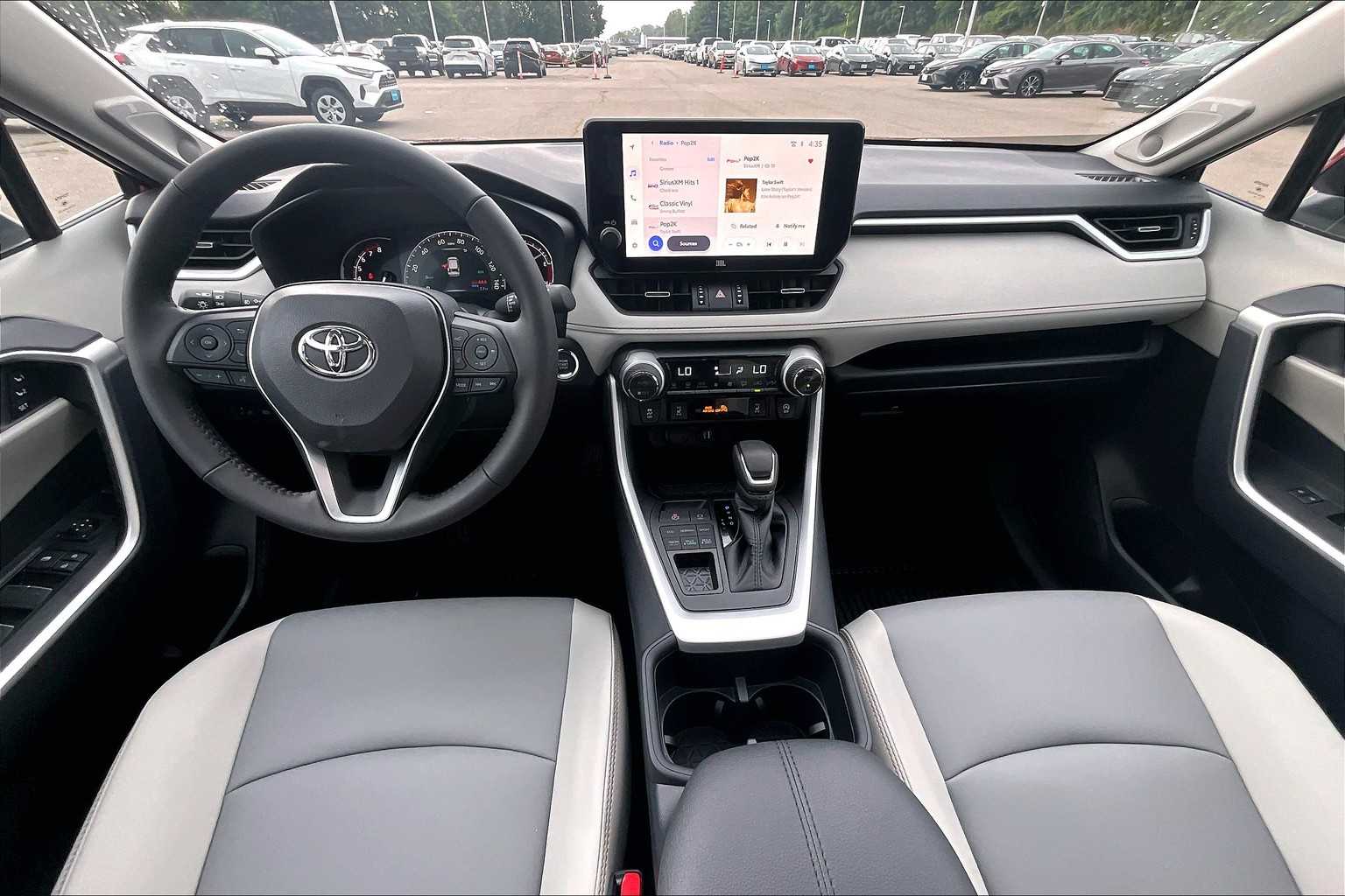 2025 Toyota RAV4 XLE Premium - Photo 12