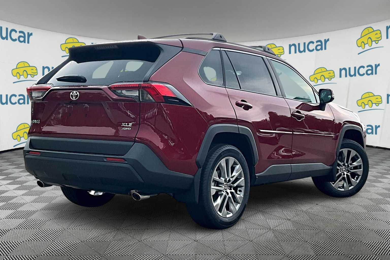2025 Toyota RAV4 XLE Premium - Photo 7