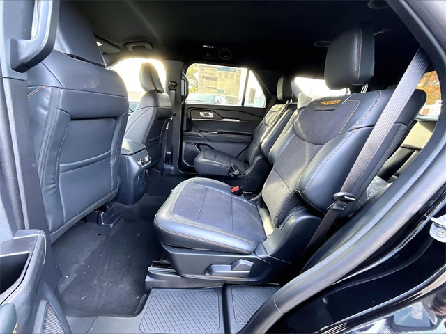 2026 Ford Explorer  - Photo 11