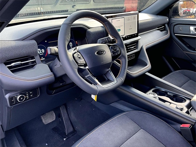 2026 Ford Explorer  - Photo 7
