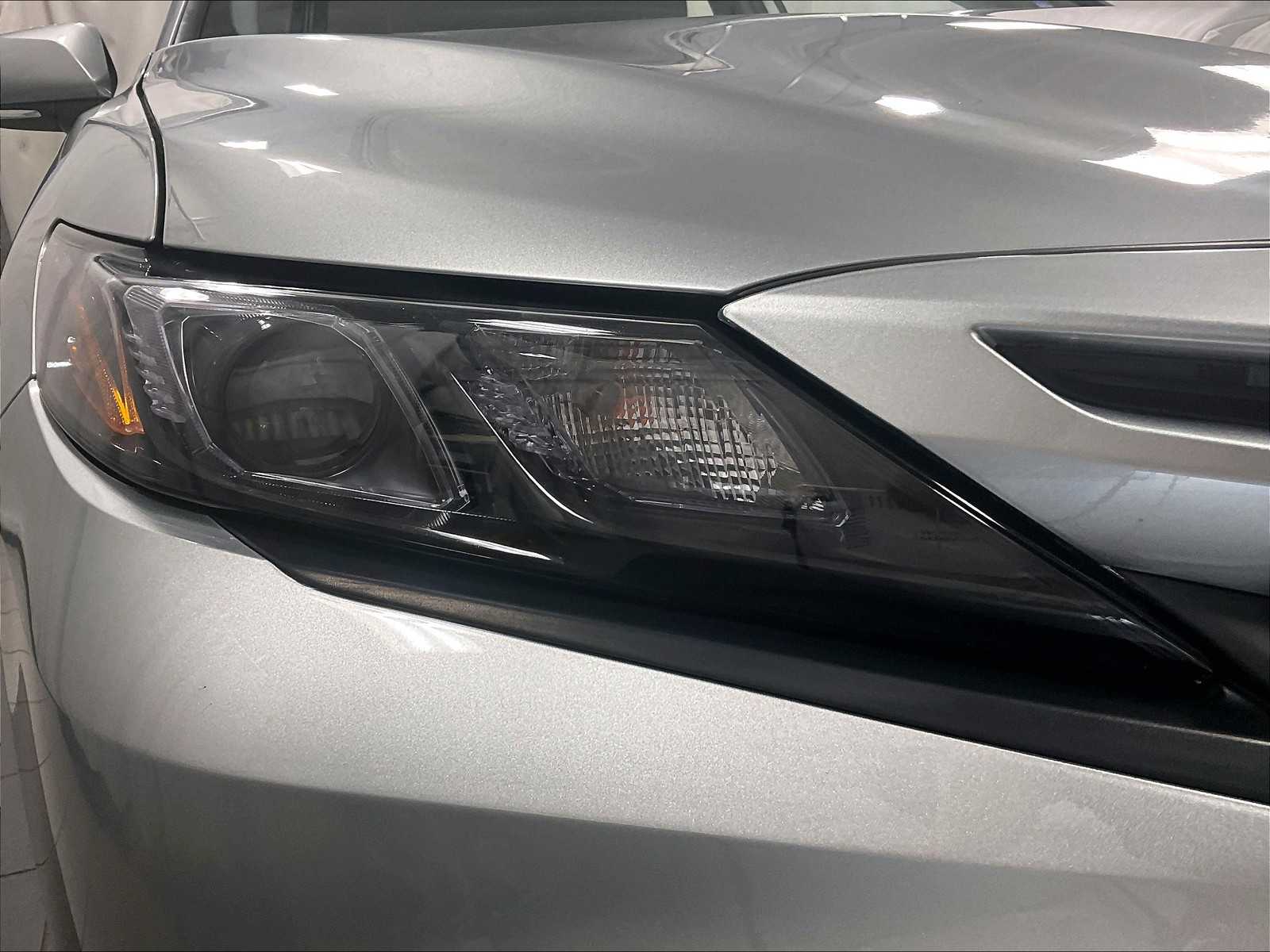 2023 Toyota Camry SE - Photo 32