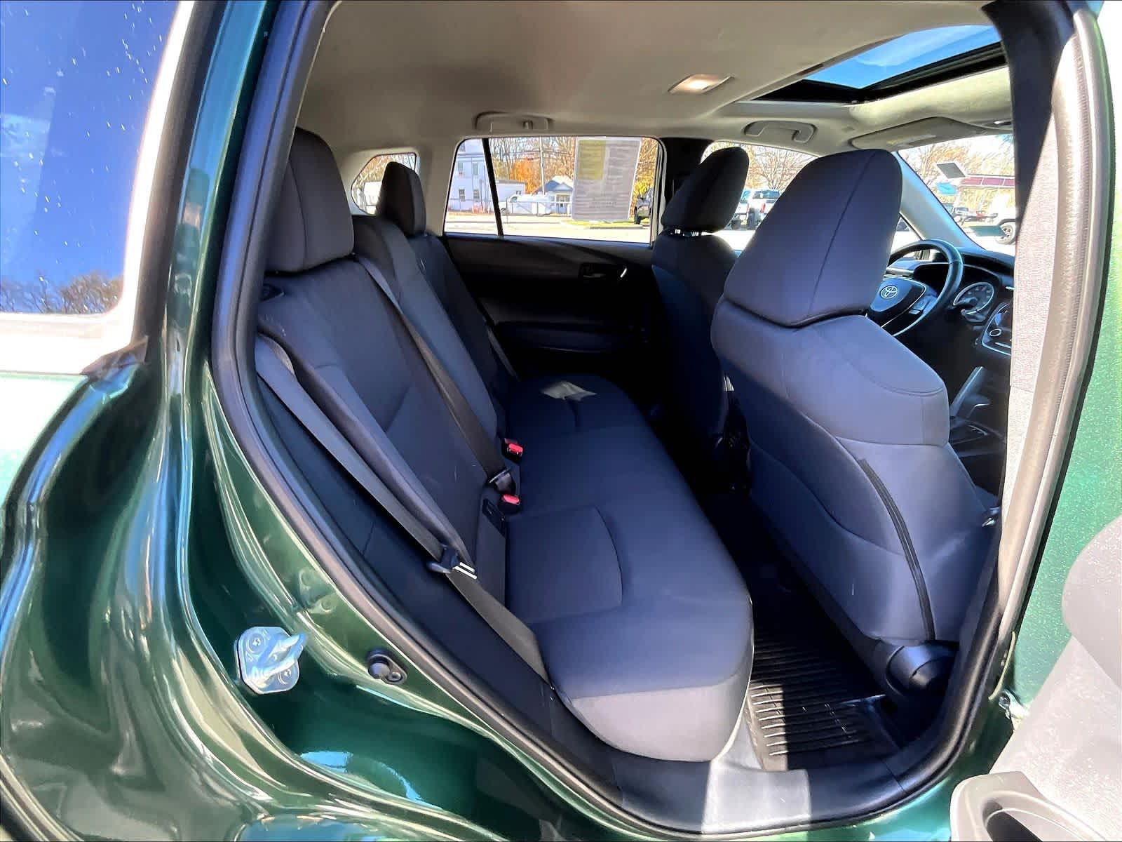 2022 Toyota Corolla Cross LE - Photo 16