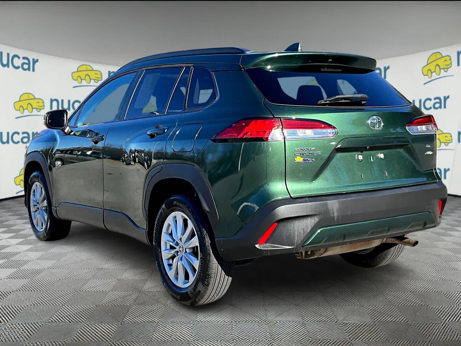 2022 Toyota Corolla Cross LE - Photo 4