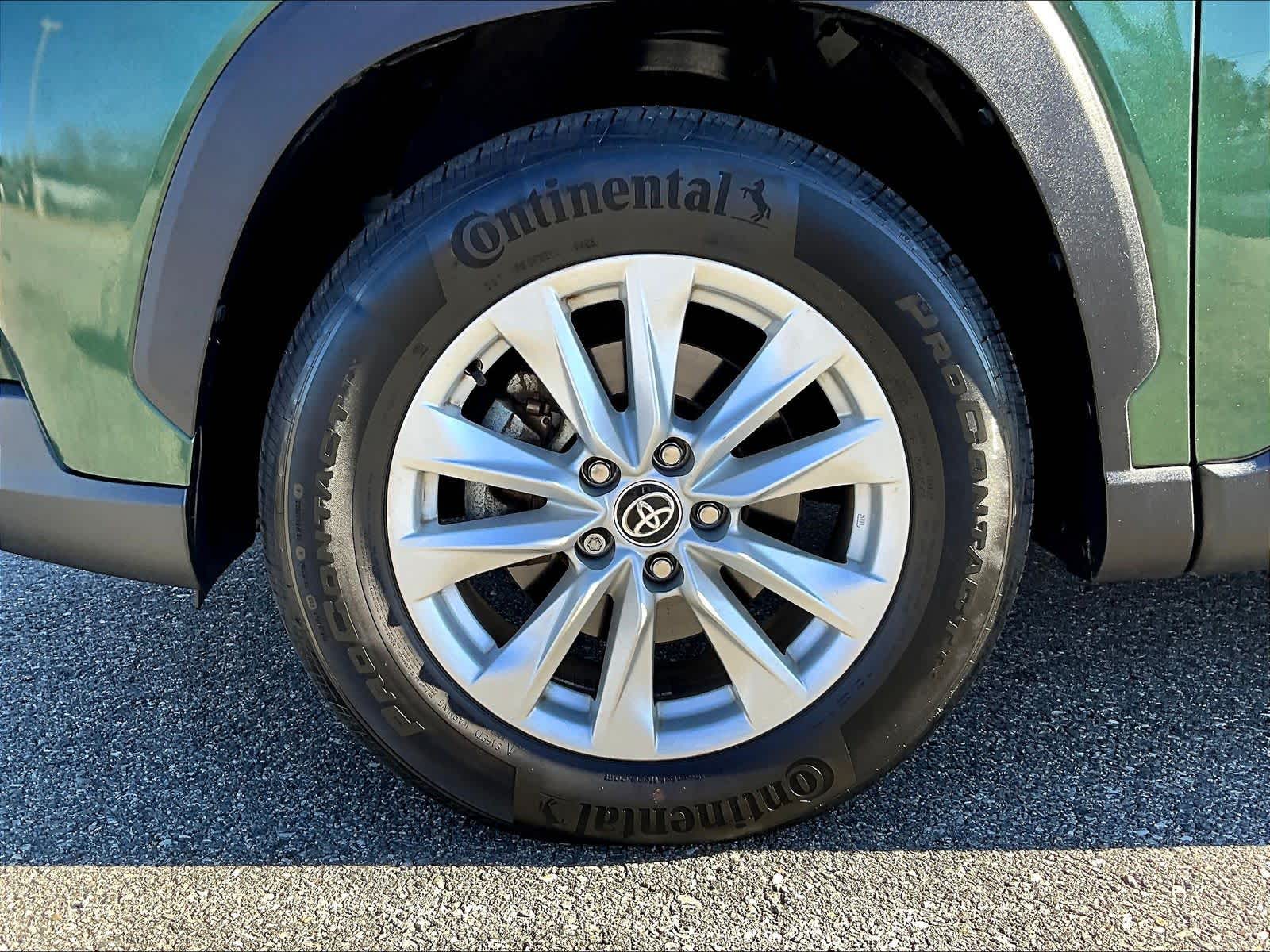 2022 Toyota Corolla Cross LE - Photo 7