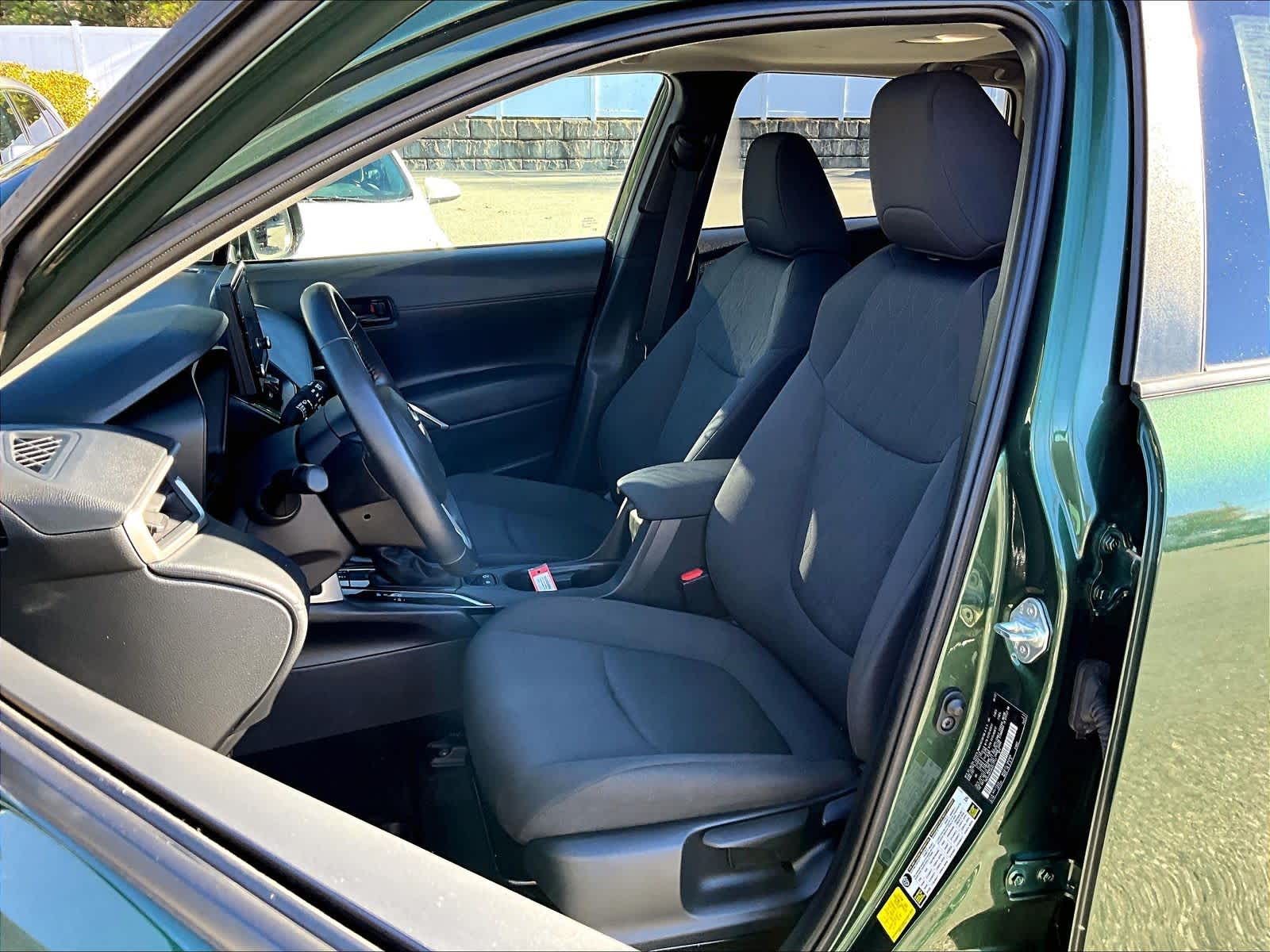 2022 Toyota Corolla Cross LE - Photo 10