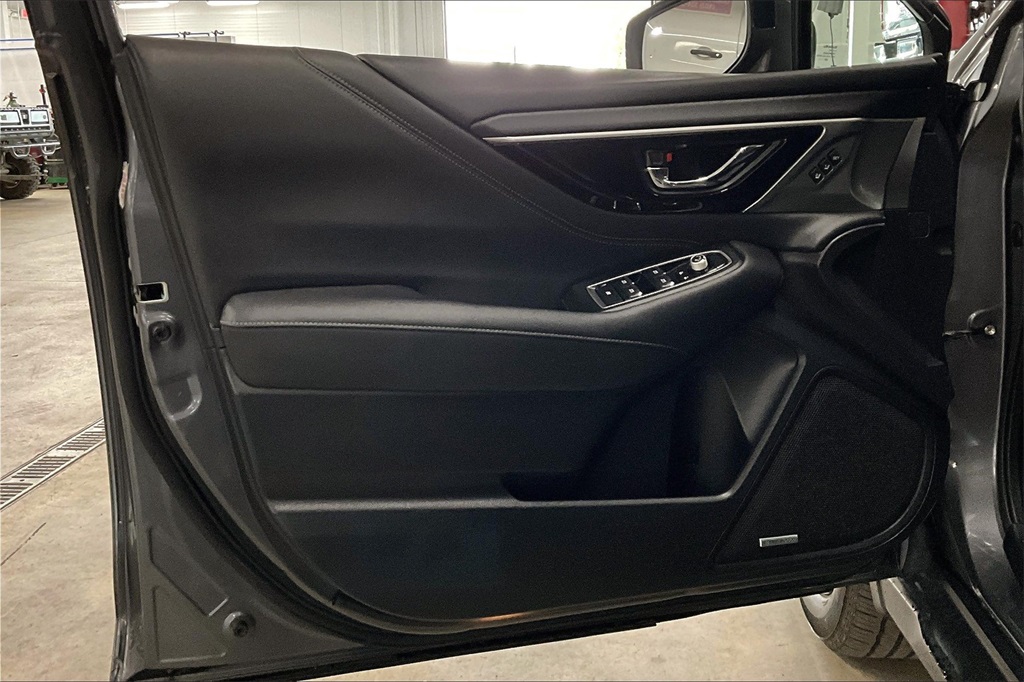2021 Subaru Outback Limited XT - Photo 9