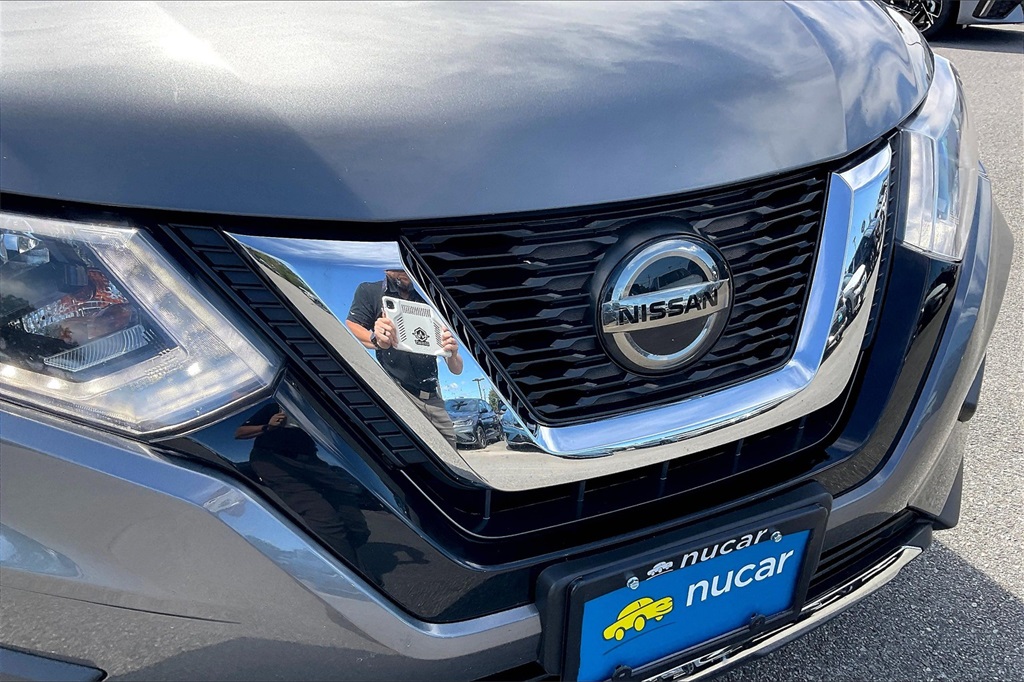 2020 Nissan Rogue SV - Photo 27