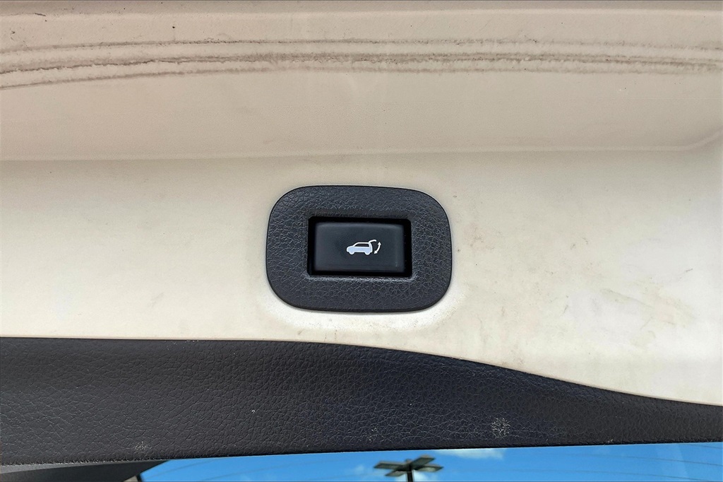 2020 Nissan Rogue SV - Photo 34