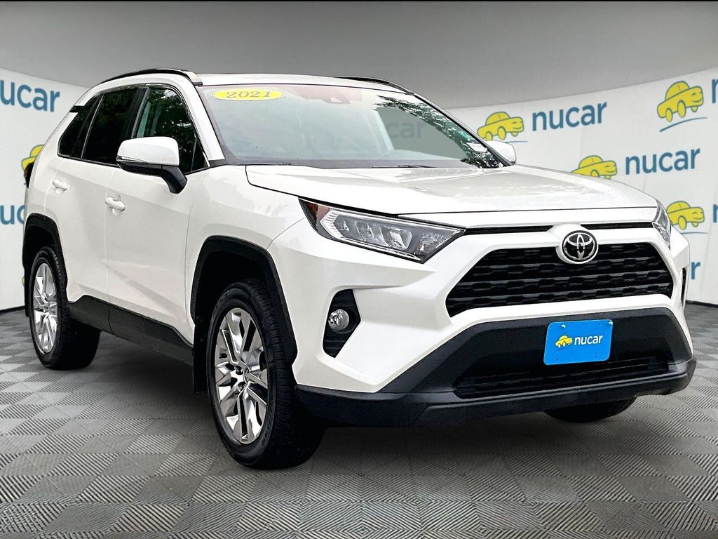 2021 Toyota RAV4 XLE Premium