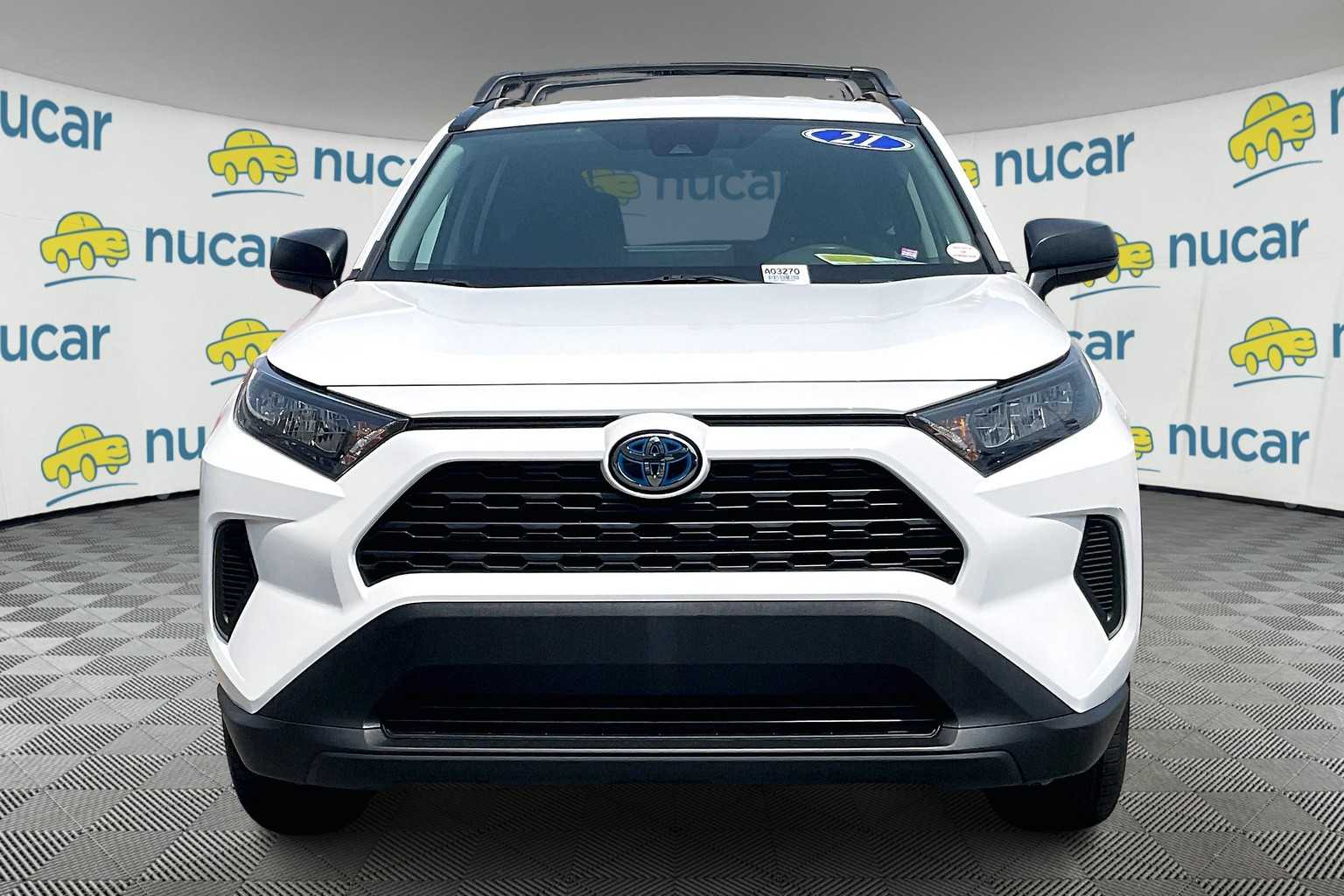2021 Toyota RAV4 Hybrid LE - Photo 2