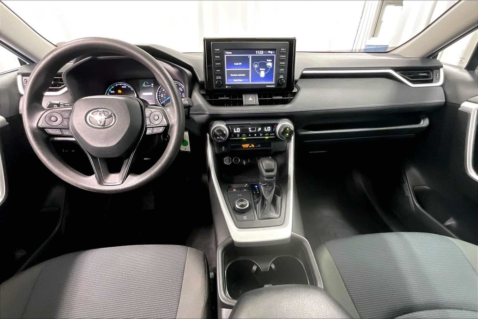 2021 Toyota RAV4 Hybrid LE - Photo 21