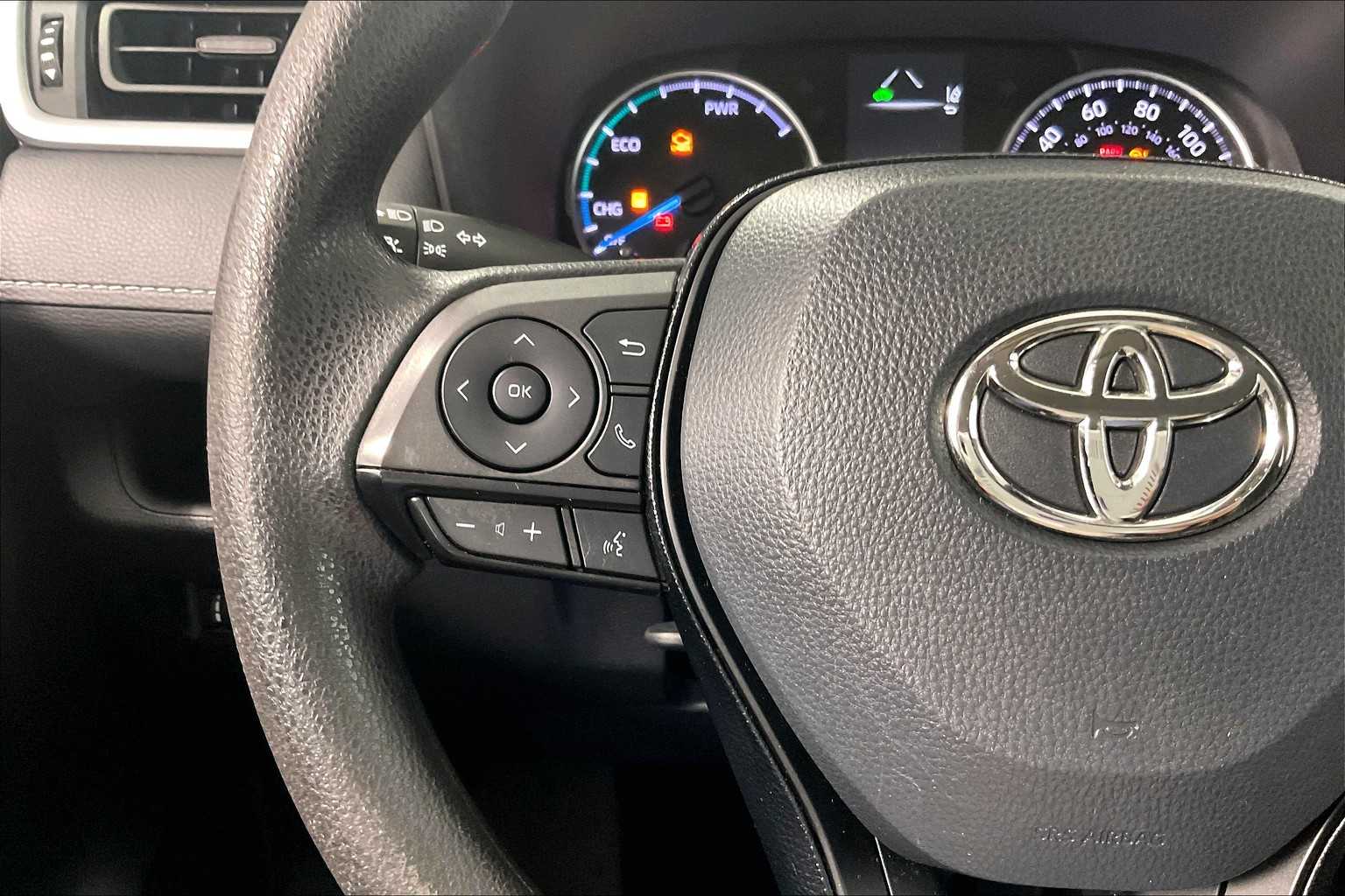 2021 Toyota RAV4 Hybrid LE - Photo 22