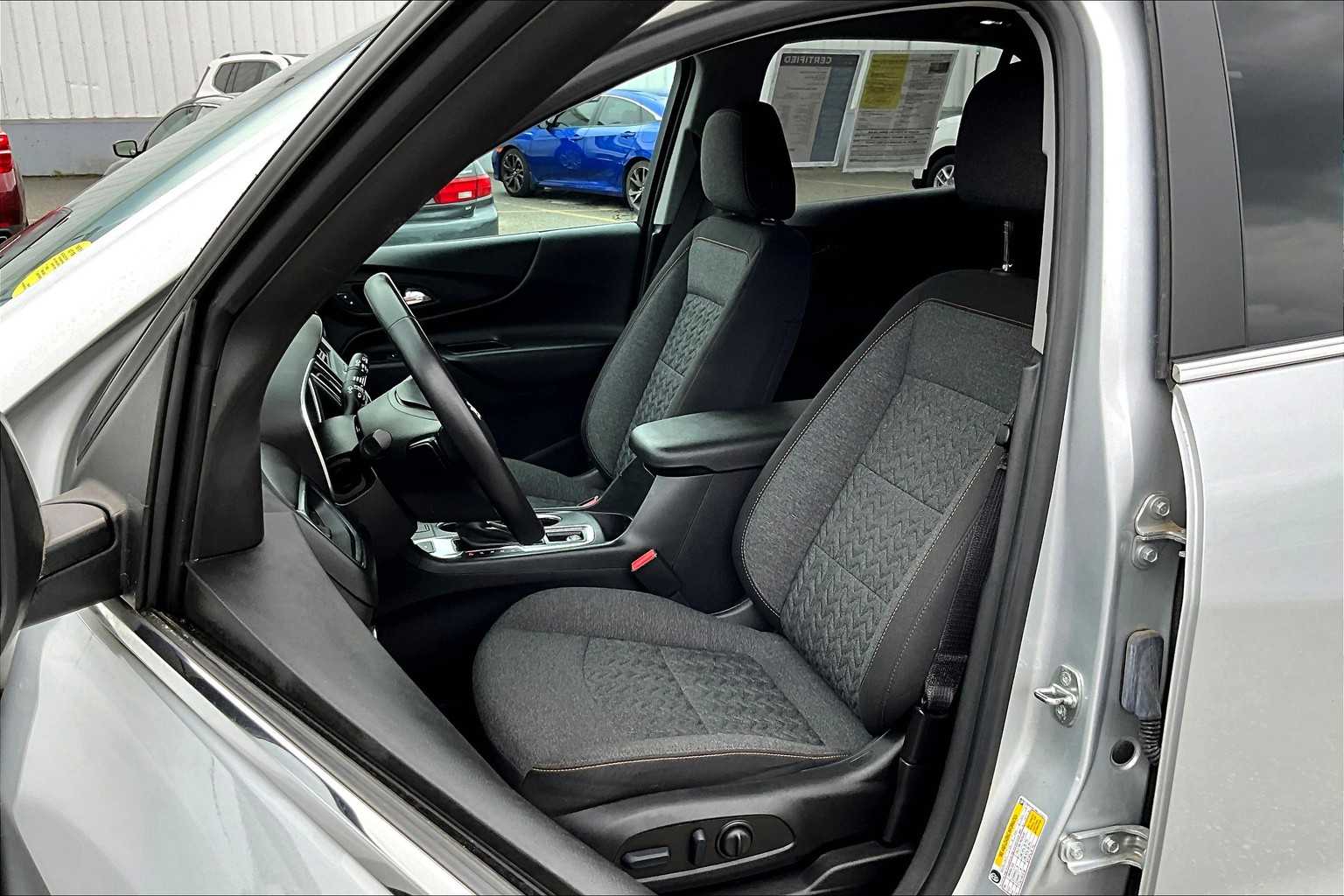 2022 Chevrolet Equinox LT - Photo 10