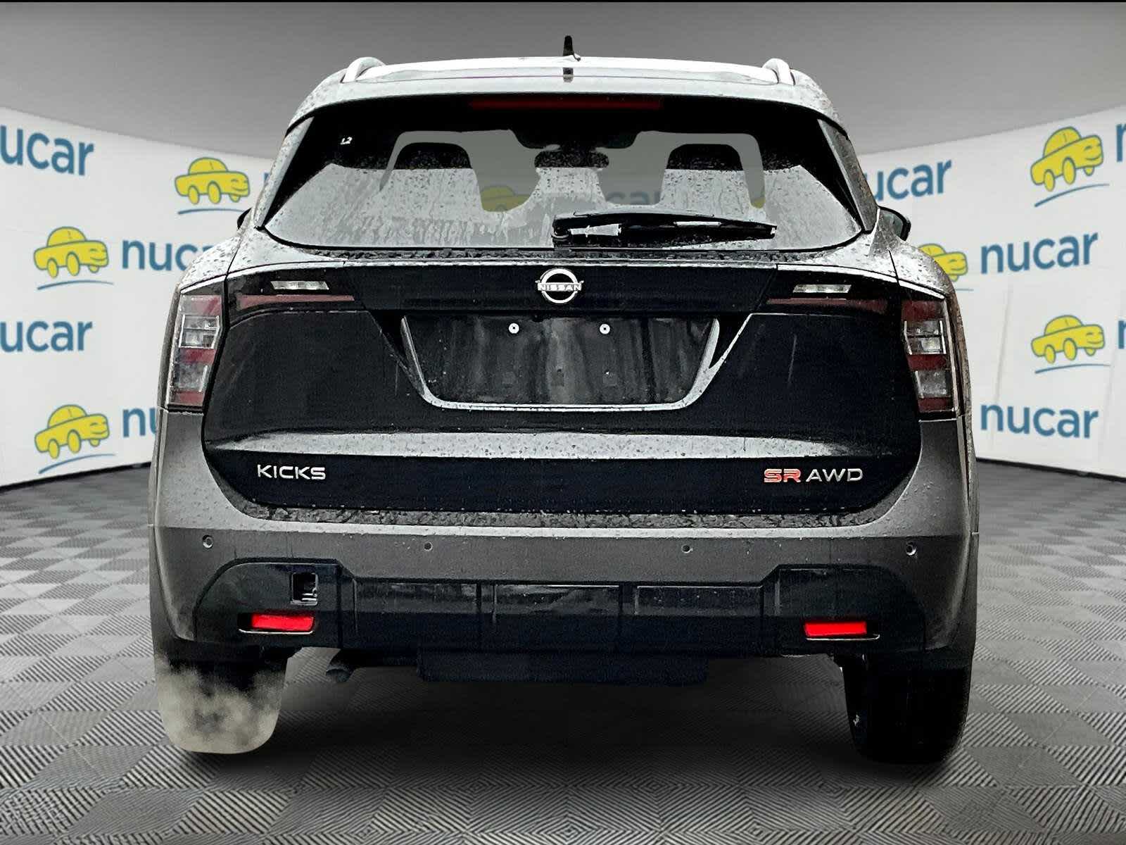 2026 Nissan Kicks SR - Photo 6