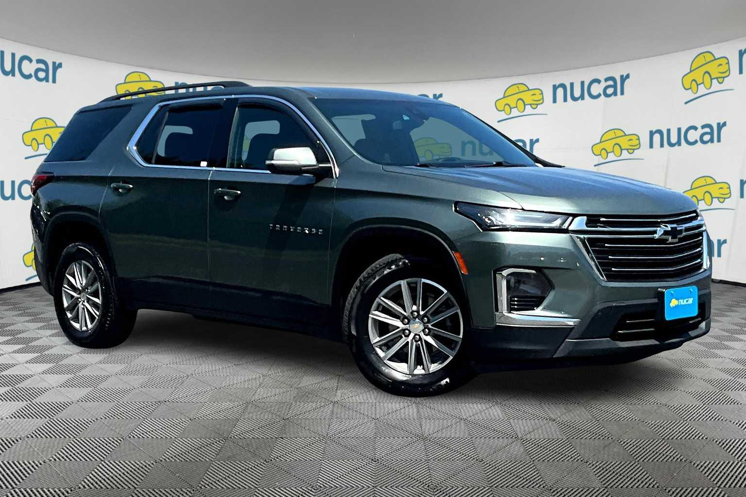 2022 Chevrolet Traverse LT Cloth