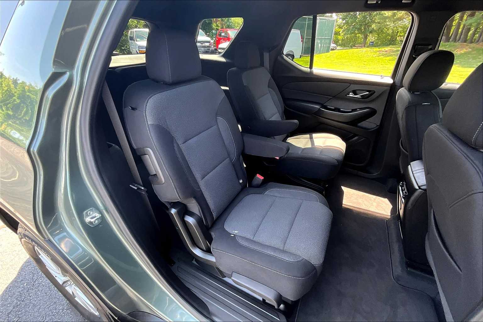 2022 Chevrolet Traverse LT Cloth - Photo 15