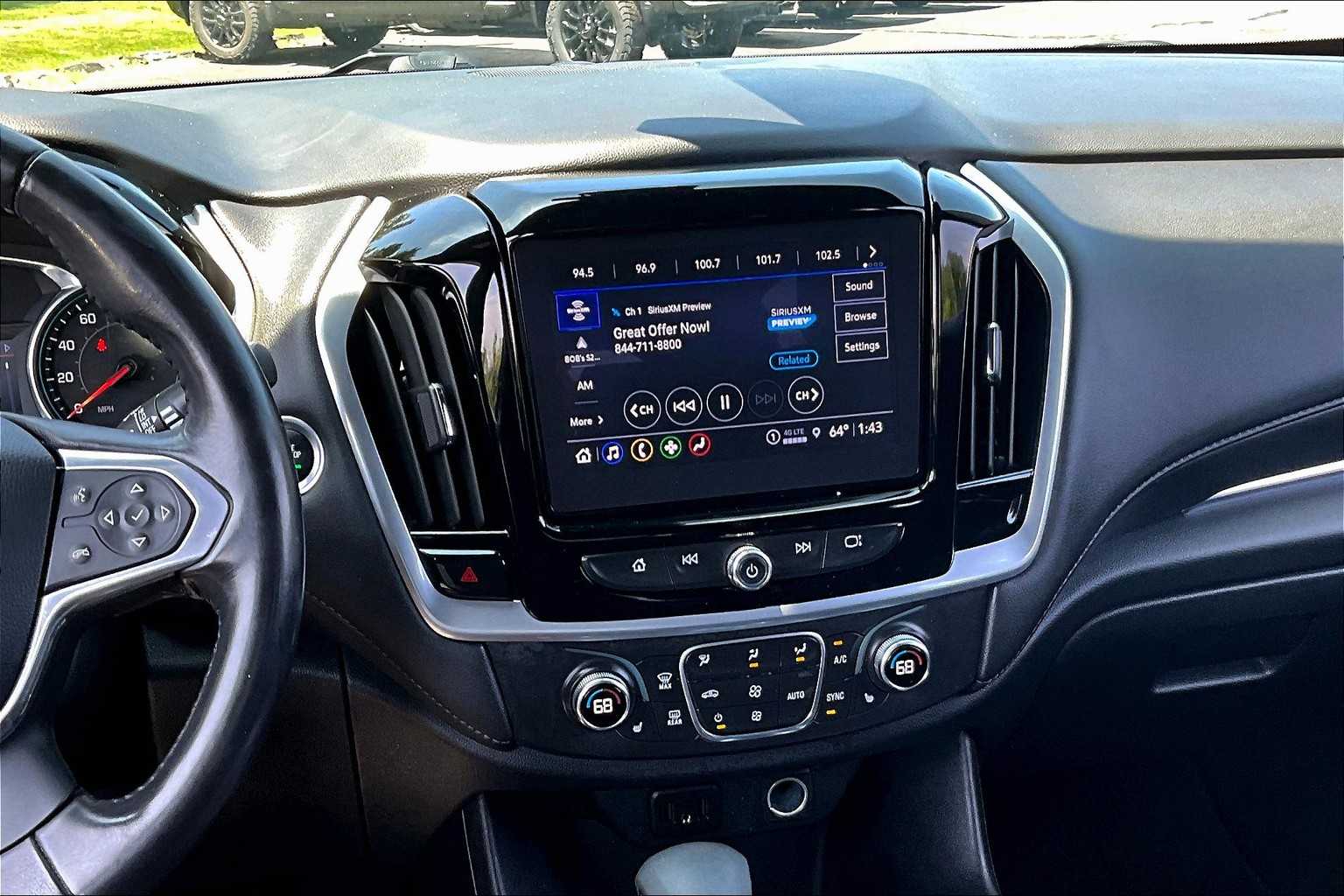 2022 Chevrolet Traverse LT Cloth - Photo 18