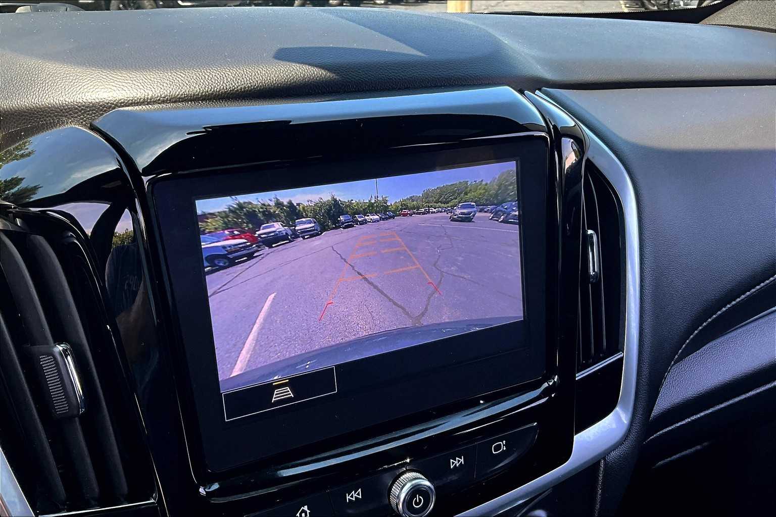 2022 Chevrolet Traverse LT Cloth - Photo 19