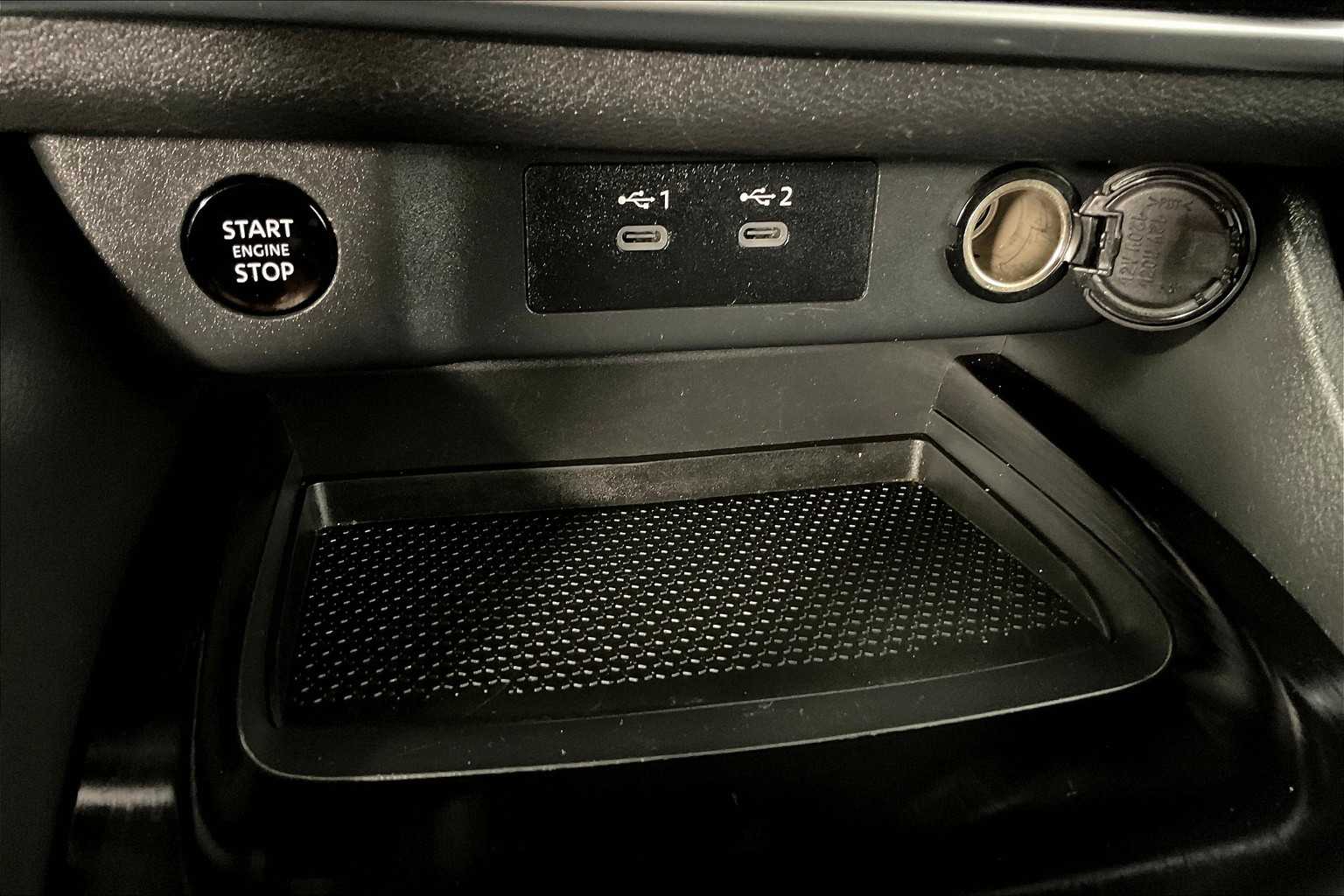 2024 Nissan Rogue SV - Photo 26