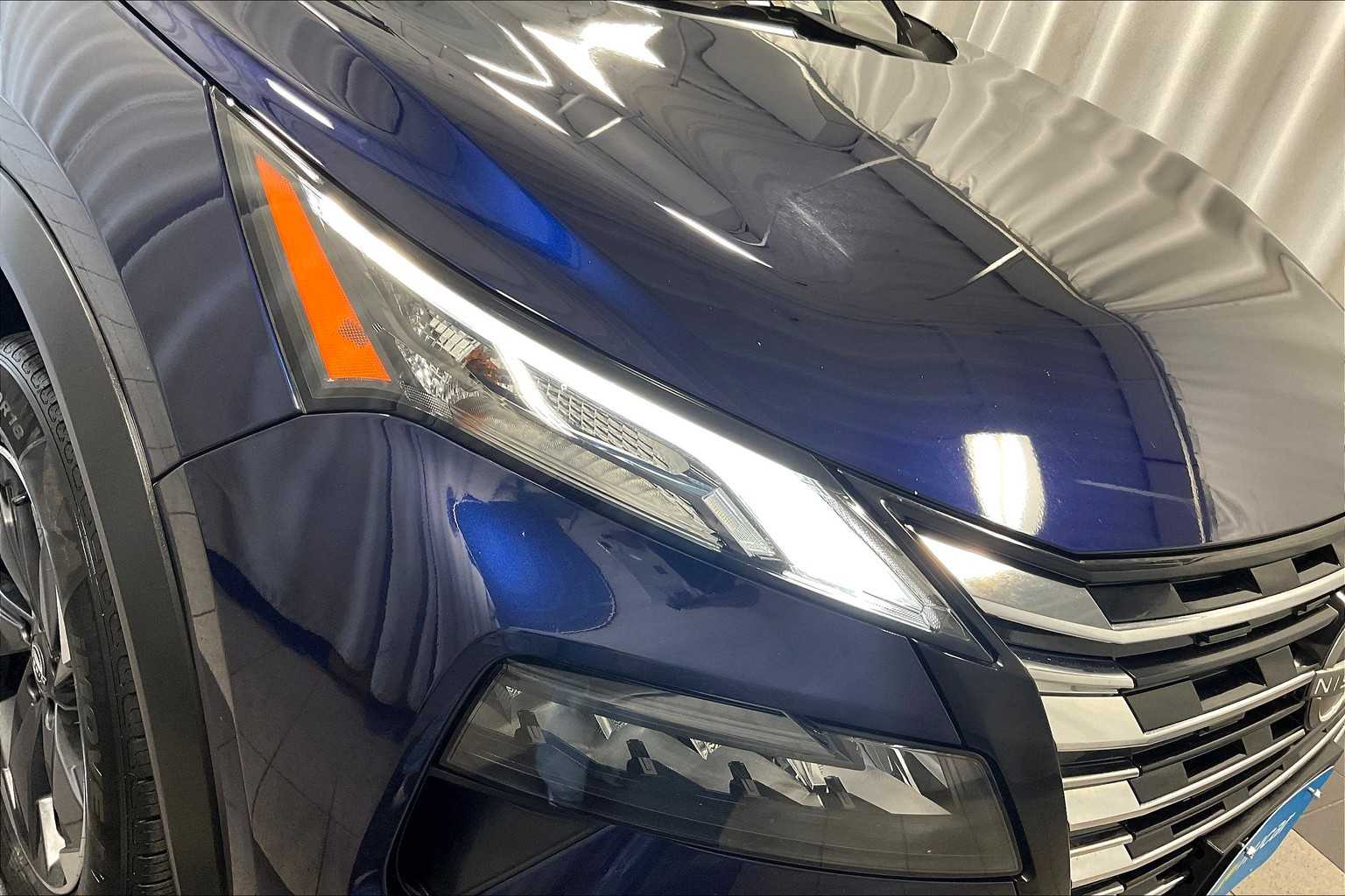 2024 Nissan Rogue SV - Photo 32