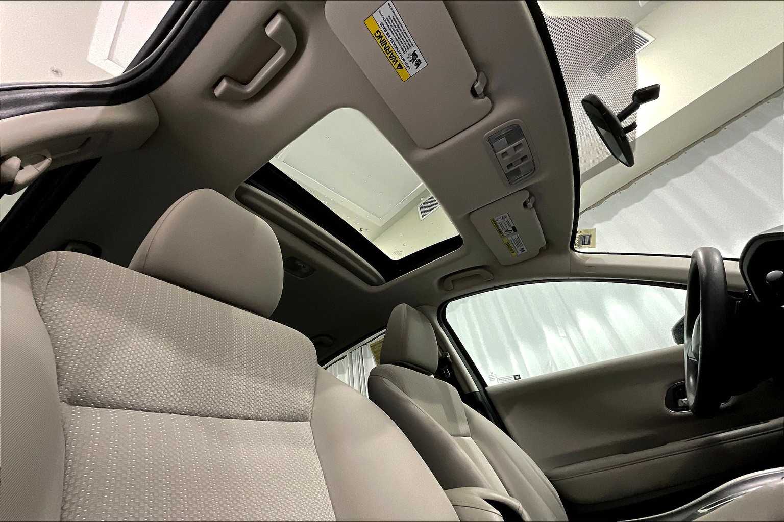 2017 Honda HR-V EX - Photo 22