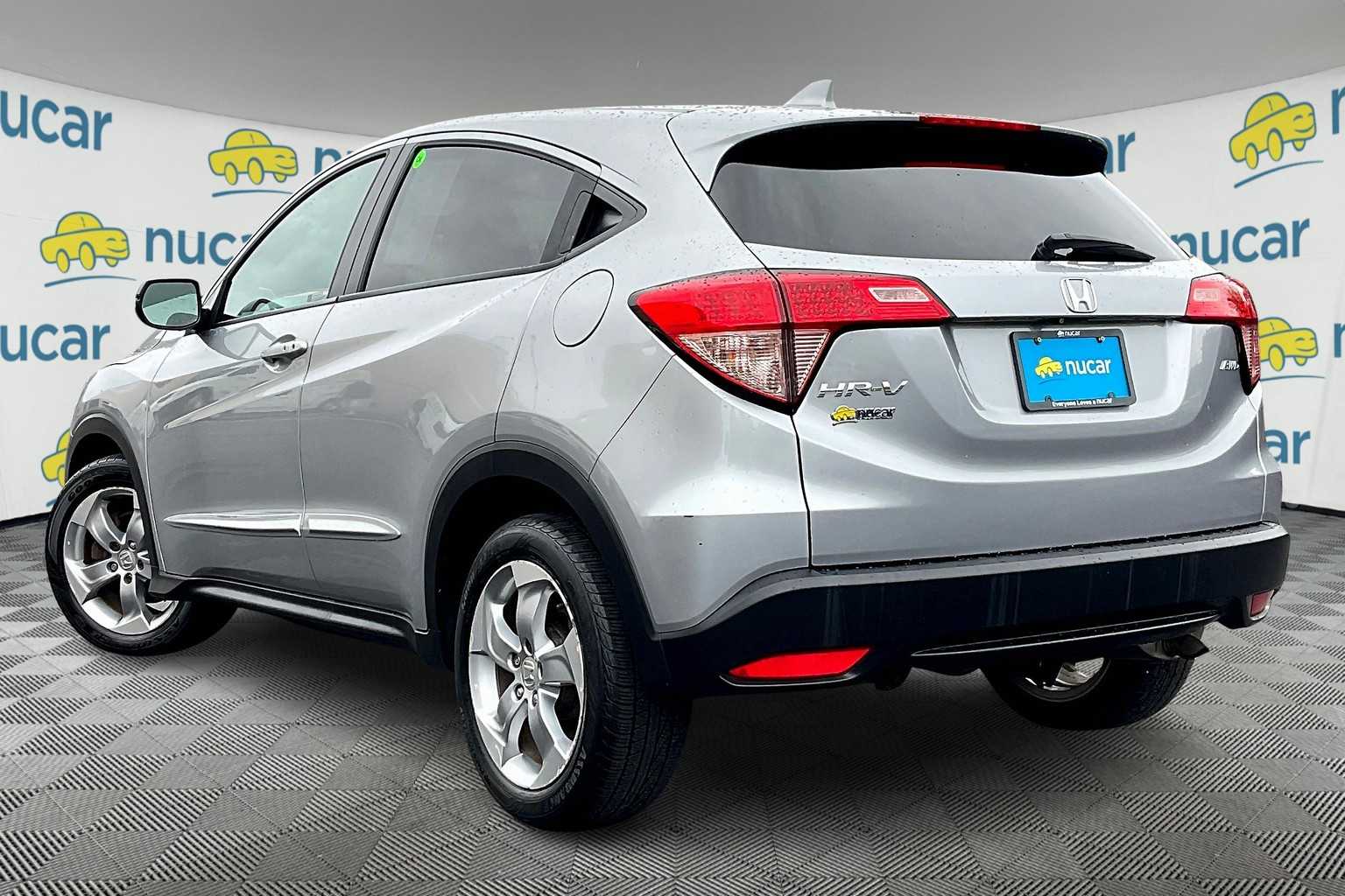 2017 Honda HR-V EX - Photo 4