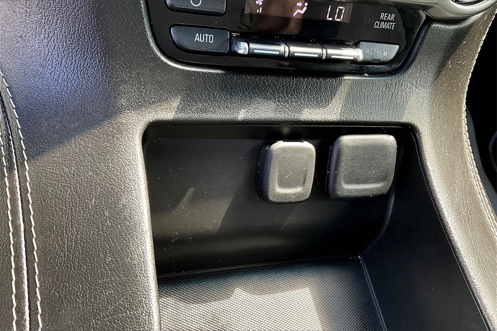 2019 Chevrolet Tahoe LS - Photo 26