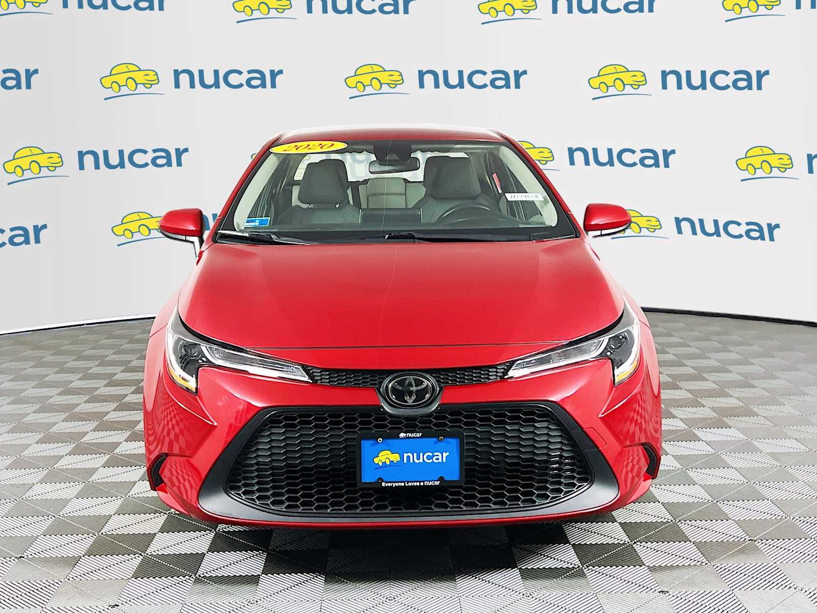 2020 Toyota Corolla LE - Photo 2