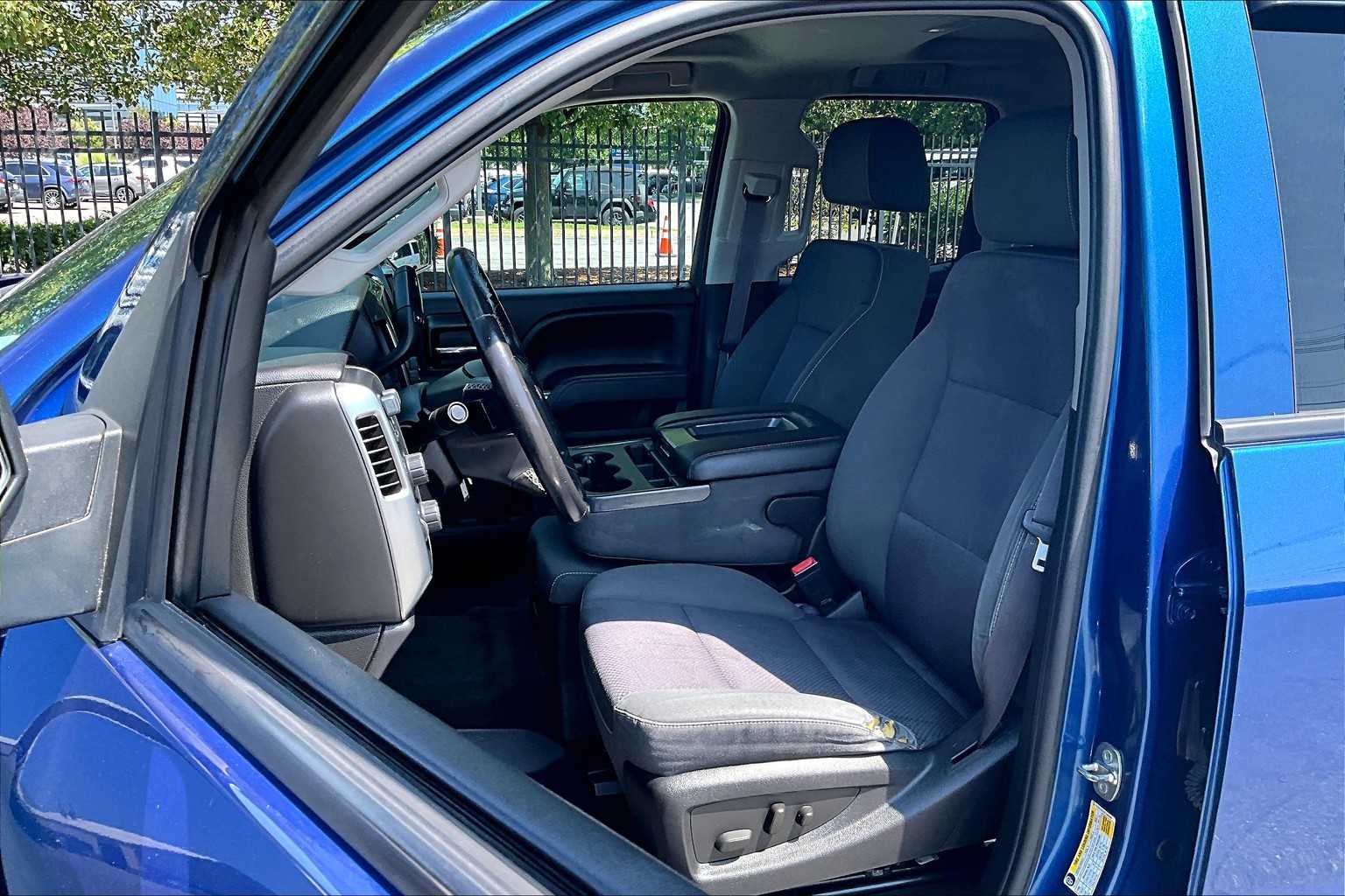 2015 Chevrolet Silverado 2500HD LT - Photo 10