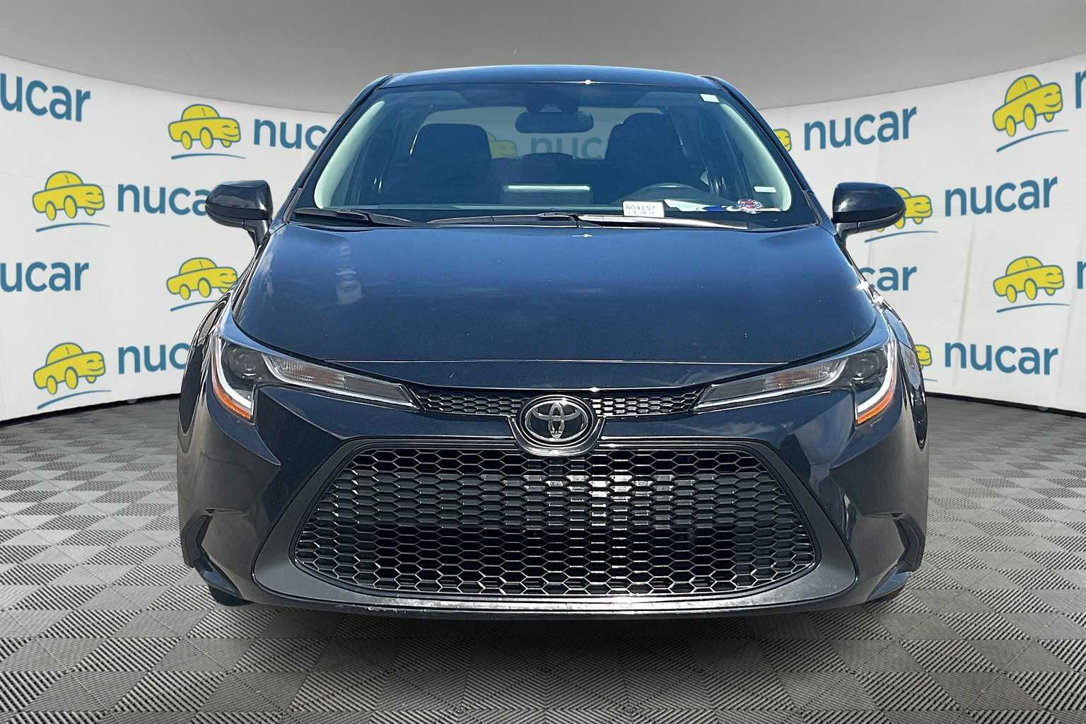 2022 Toyota Corolla LE - Photo 2