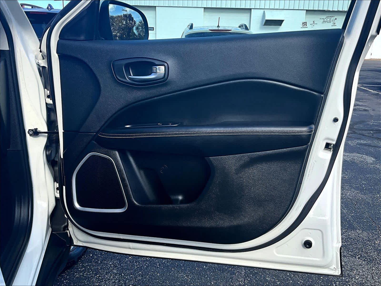 2021 Jeep Compass Latitude - Photo 12