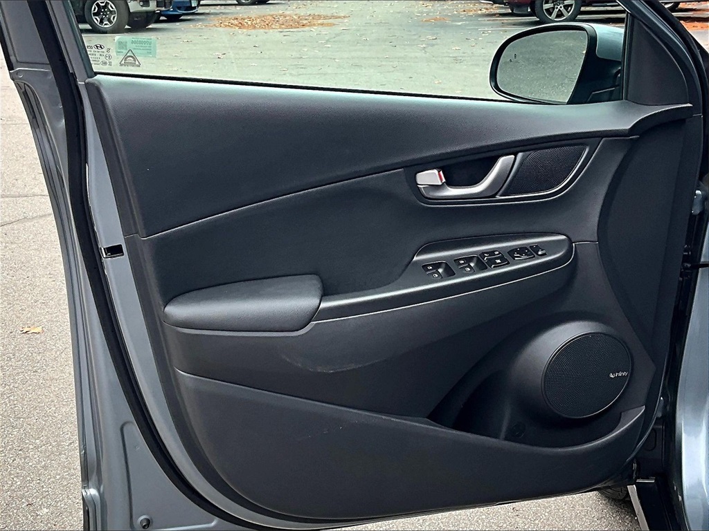 2021 Hyundai Kona Ultimate - Photo 9