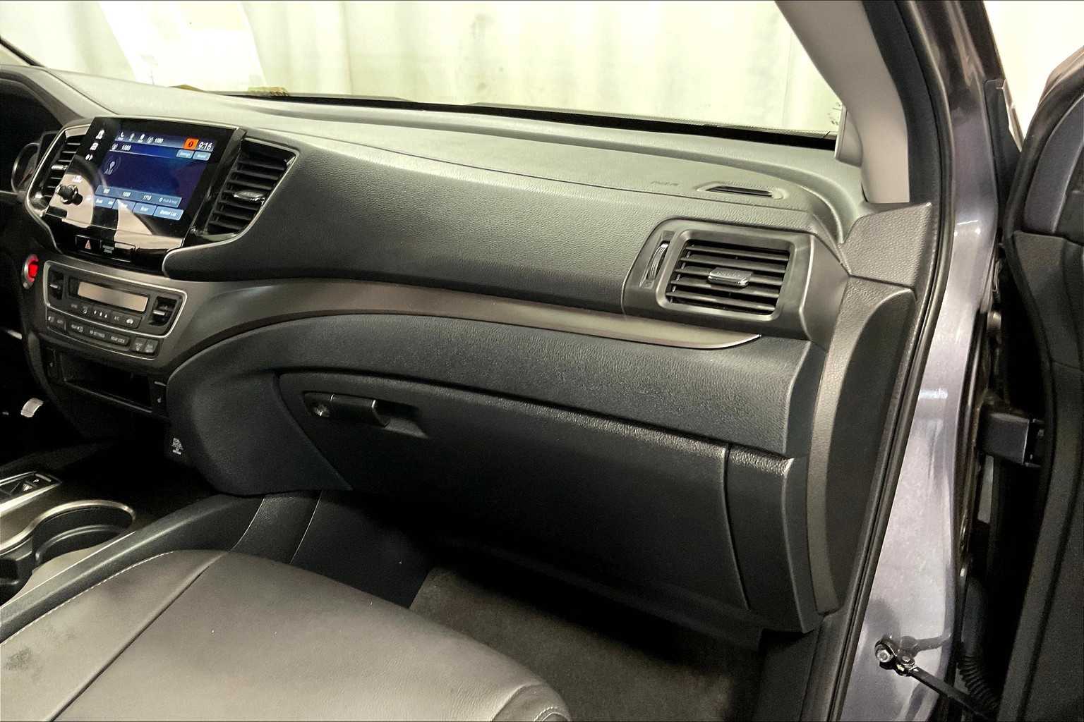 2022 Honda Pilot EX-L - Photo 13