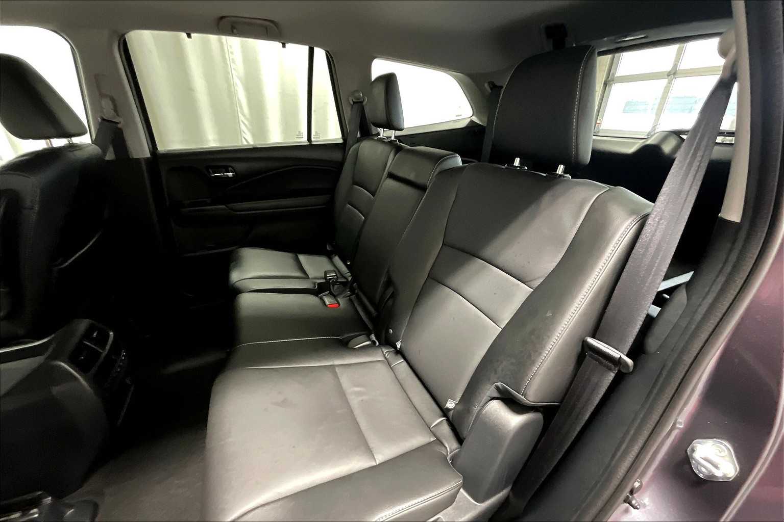 2022 Honda Pilot EX-L - Photo 15