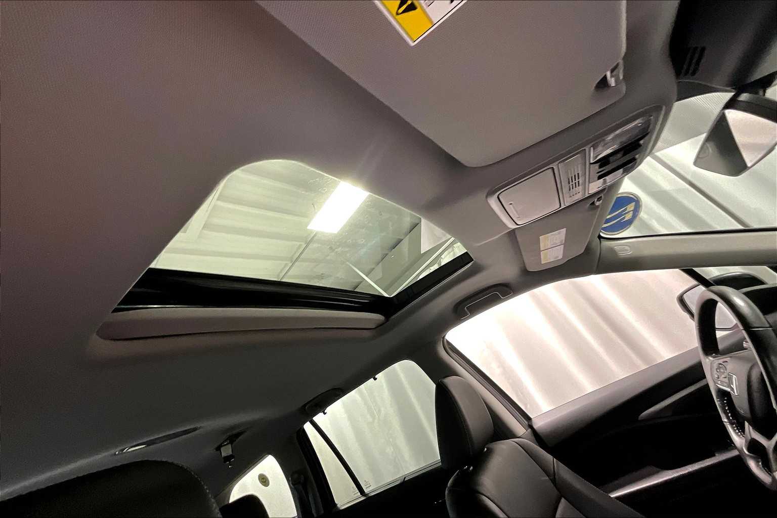 2022 Honda Pilot EX-L - Photo 22