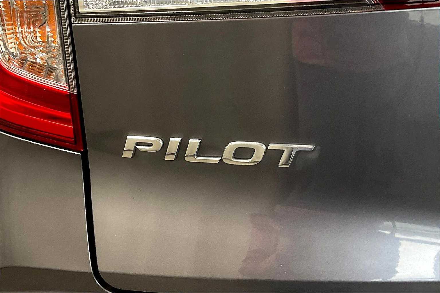 2022 Honda Pilot EX-L - Photo 29