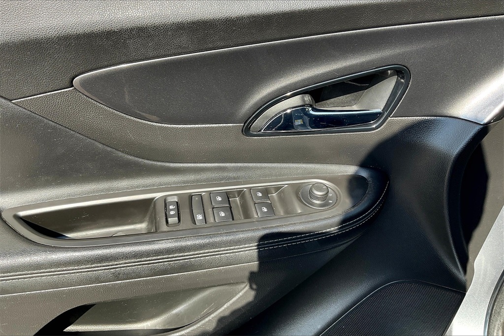 2019 Buick Encore Sport Touring - Photo 37