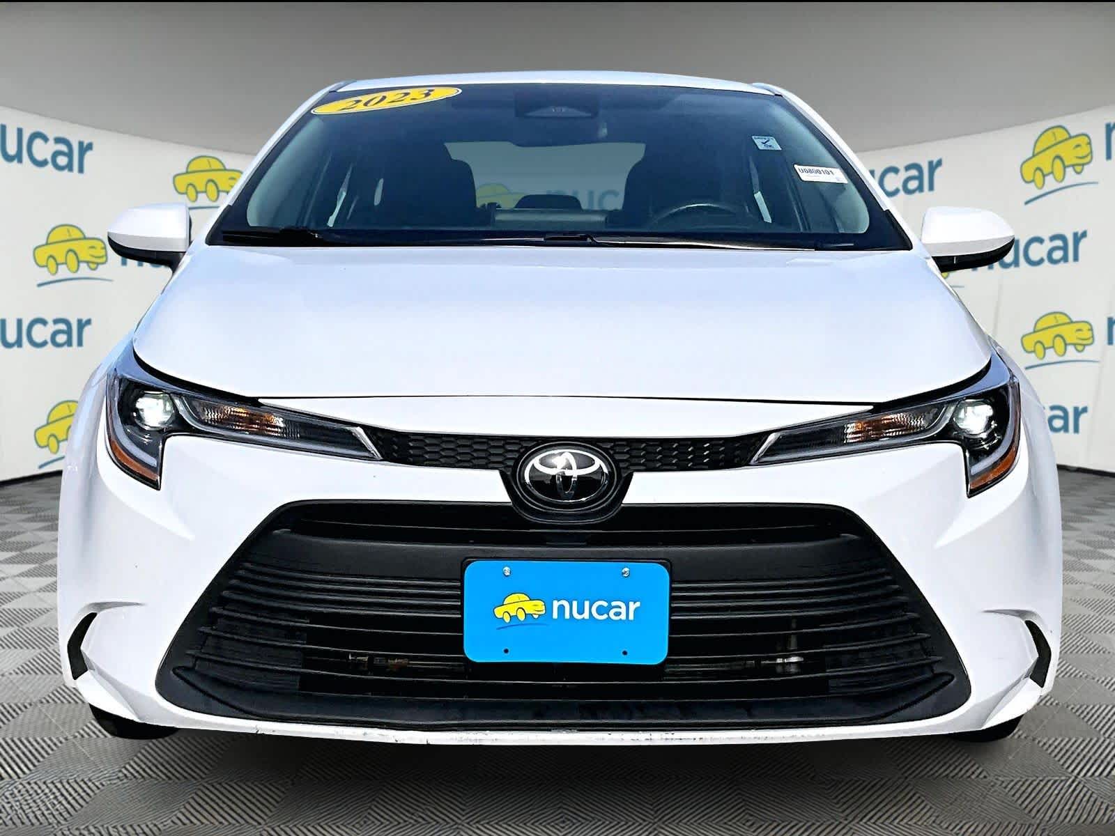 2023 Toyota Corolla LE - Photo 2