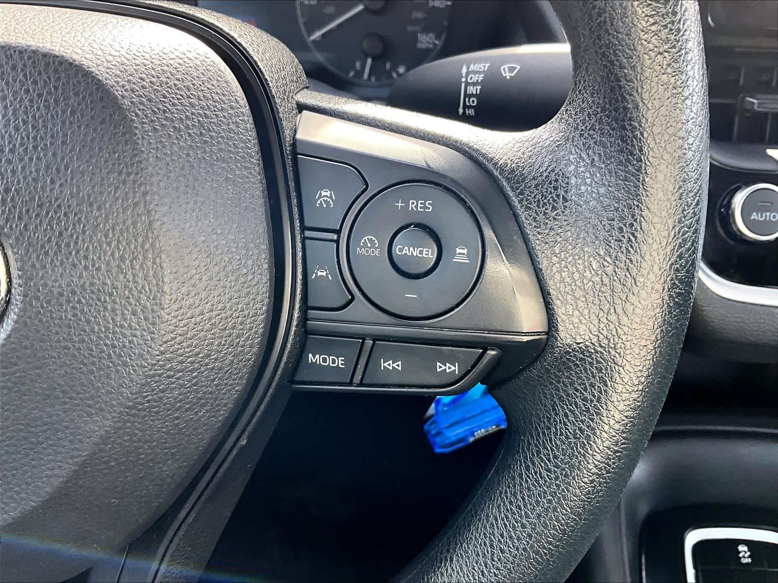 2023 Toyota Corolla LE - Photo 24