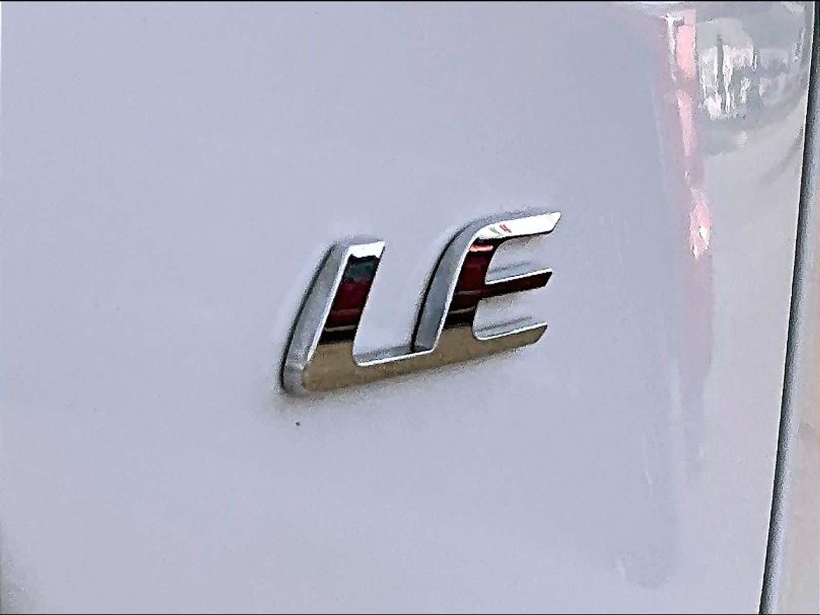 2023 Toyota Corolla LE - Photo 29